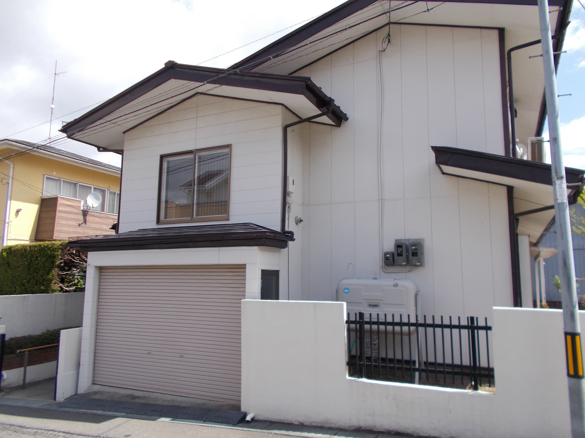 八戸市根城7丁目 / 1200万円 / 5LDK+