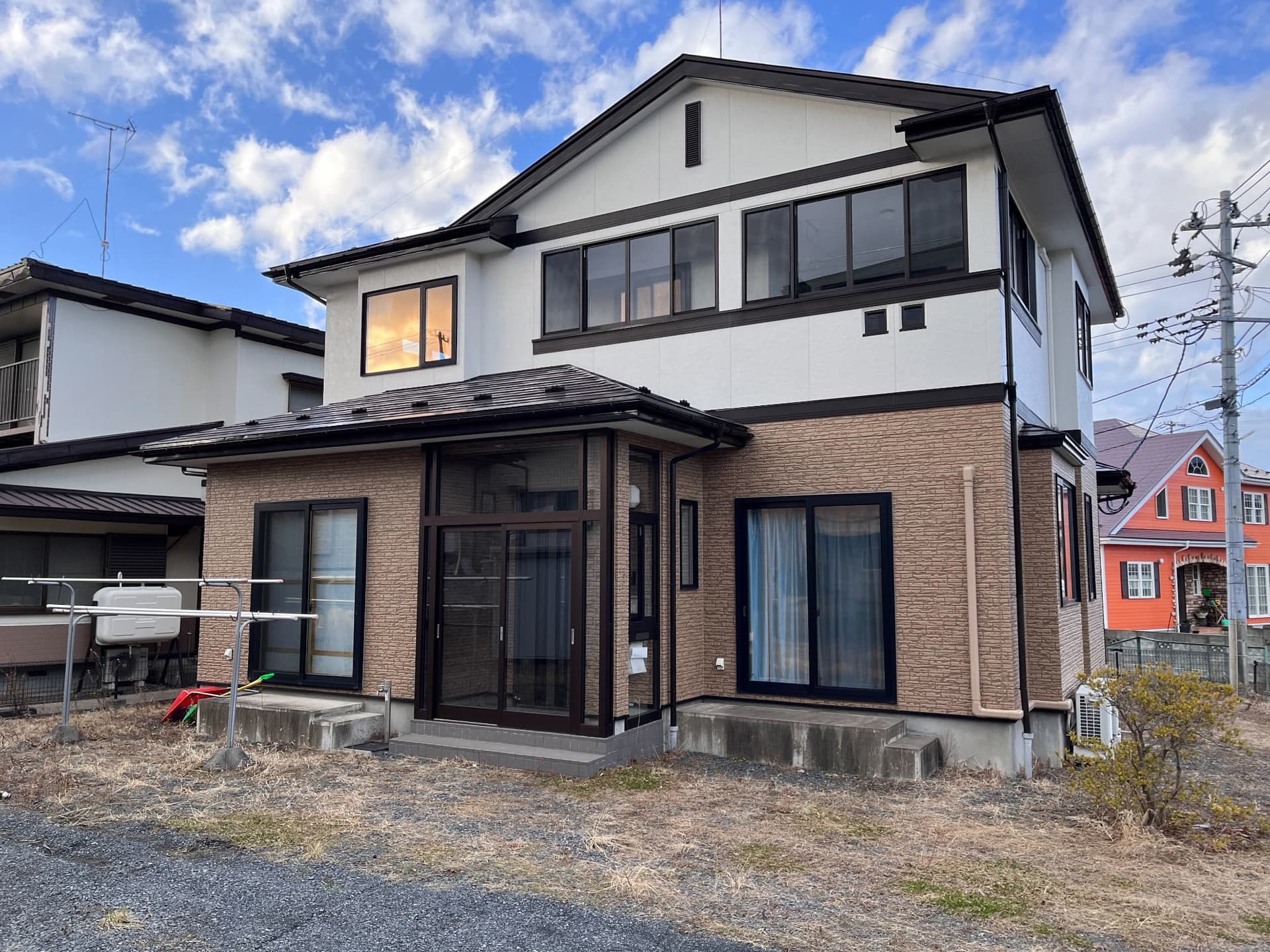 八戸市大字鮫町字下手代森 / 1600万円 / 5LDK+