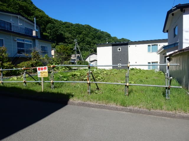 網走市 緑町16番38 / 2,700,000円/売却価格